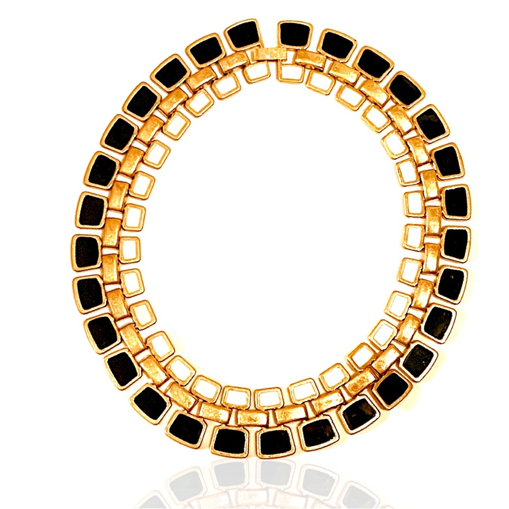 Color Blocked Enamel Bib Style Industrial Gold Tone Necklace Black White